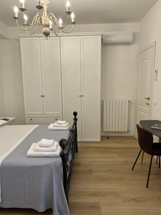 Caporama Apartment Terrasini Luaran gambar