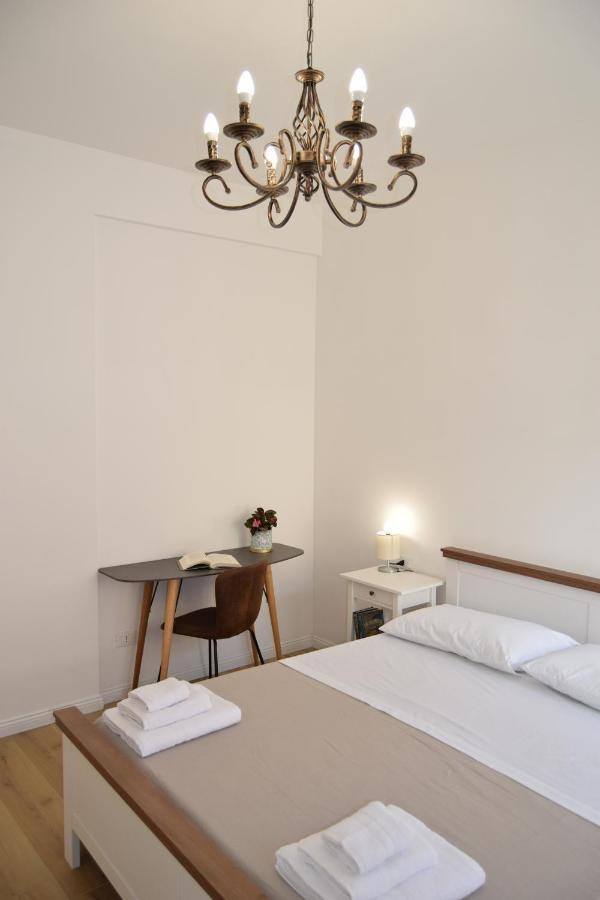 Caporama Apartment Terrasini Luaran gambar