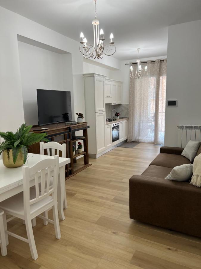 Caporama Apartment Terrasini Luaran gambar