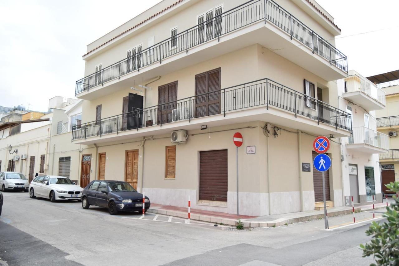 Caporama Apartment Terrasini Luaran gambar