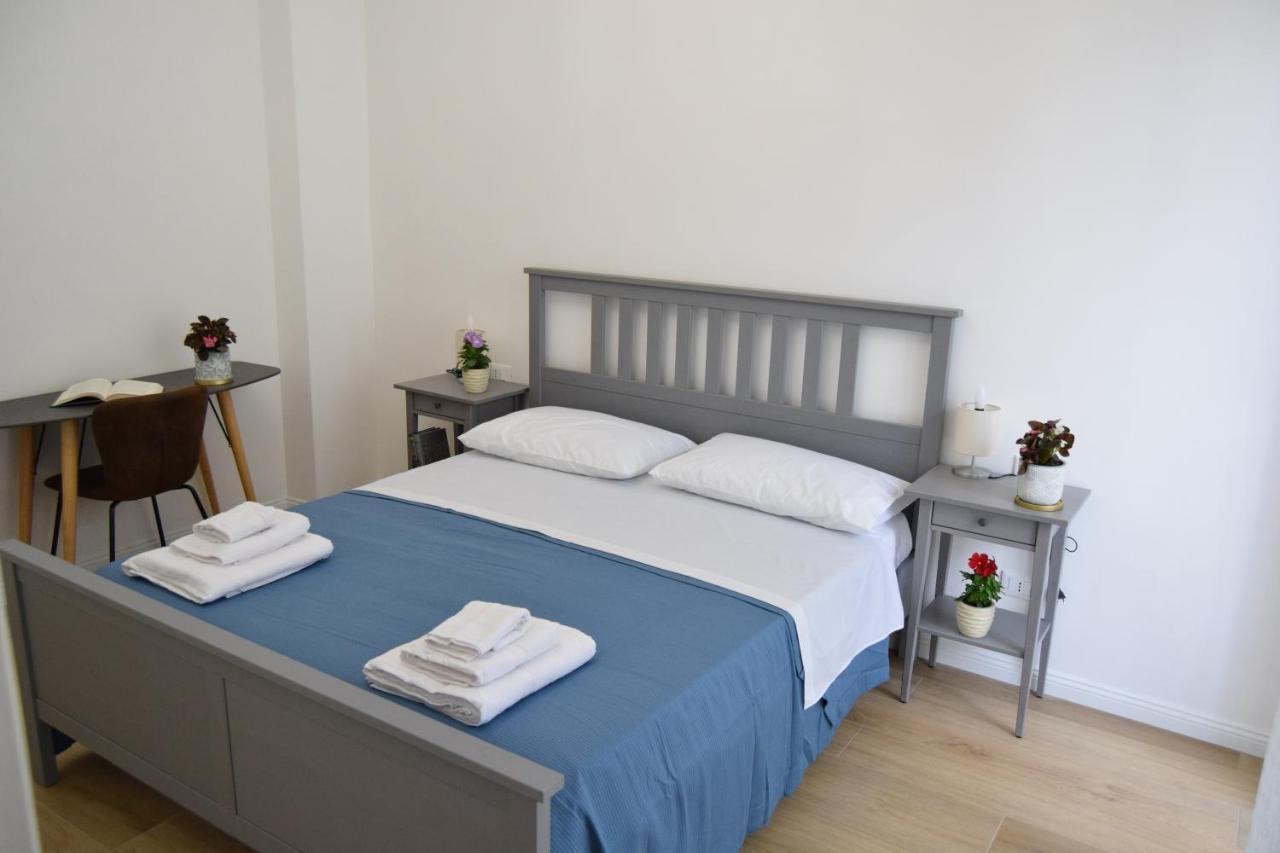 Caporama Apartment Terrasini Luaran gambar